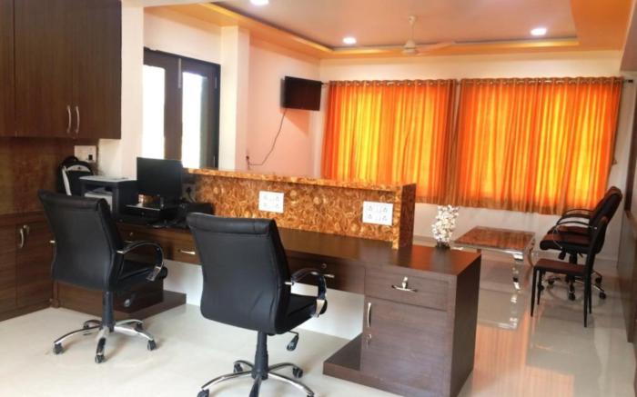 Hotel Shivas Inn