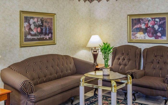 Econo Lodge
