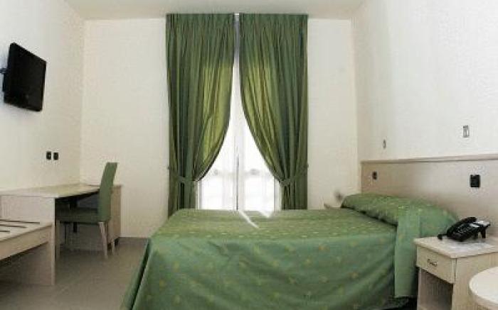 Hotel Fioroni