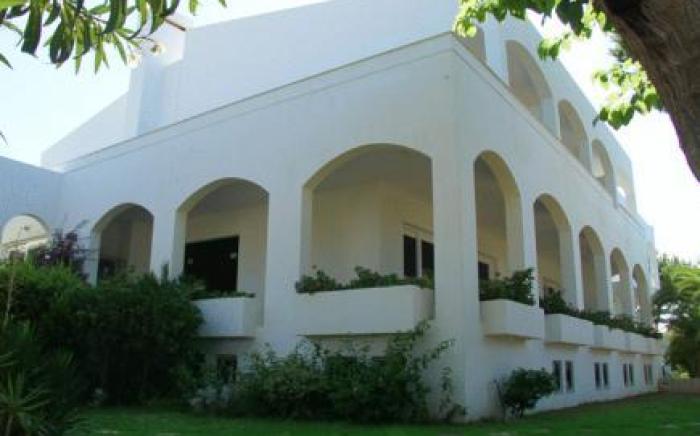 Mantenia Hotel