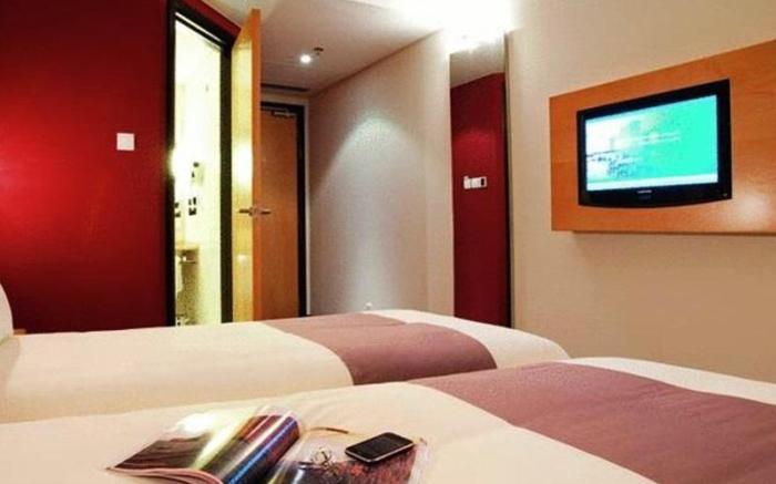 Ibis Sharq Hotel