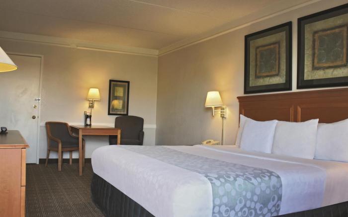 La Quinta Inn by Wyndham Albuquerque Airport