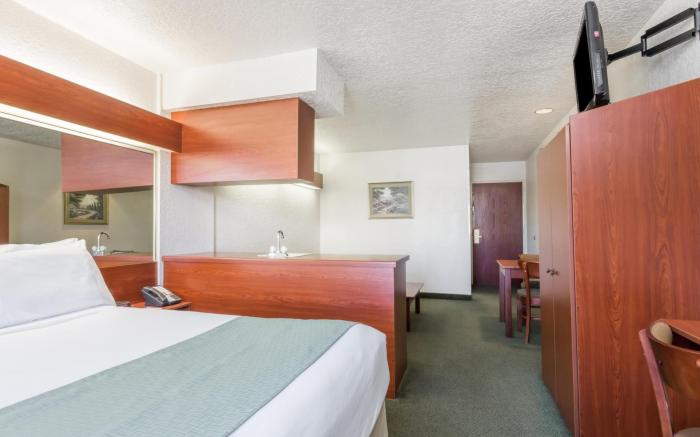 Microtel Inn & Suites by Wyndham Marianna