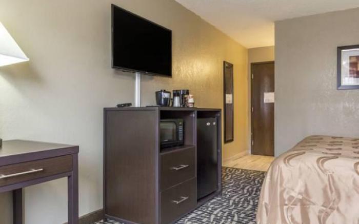 Quality Inn