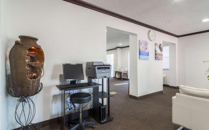 Studio 6  Plano, TX - Dallas - Plano Medical Center