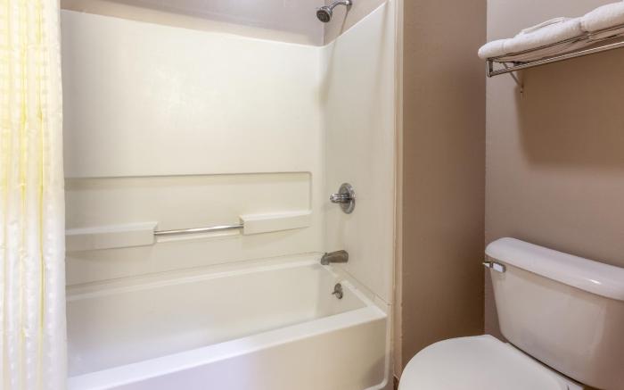 Super 8 By Wyndham La Grange Ky