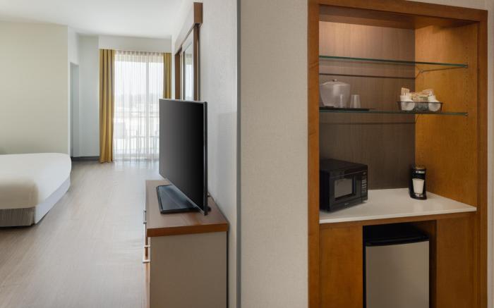 SpringHill Suites Orange Beach at The Wharf