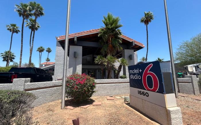 Motel 6 Tempe, AZ – Elliot Road