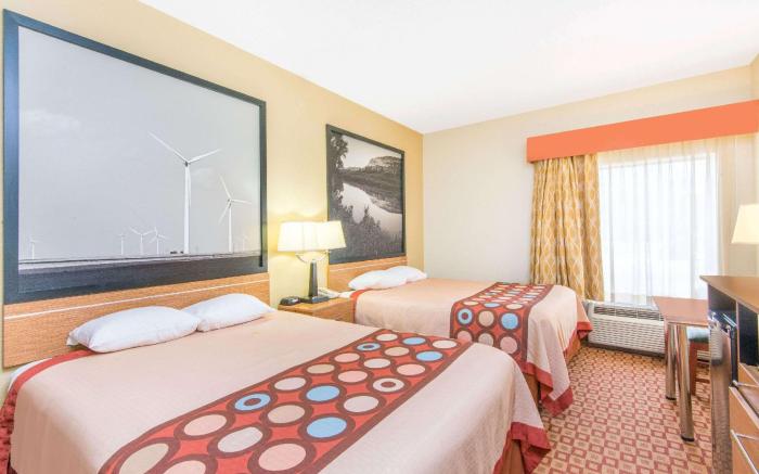 Super 8 By Wyndham Wichita South