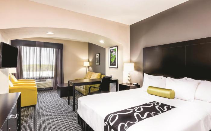 La Quinta Inn & Suites by Wyndham Rockport - Fulton
