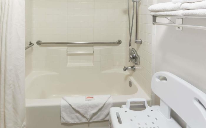 Travelodge Suites by Wyndham Newberg