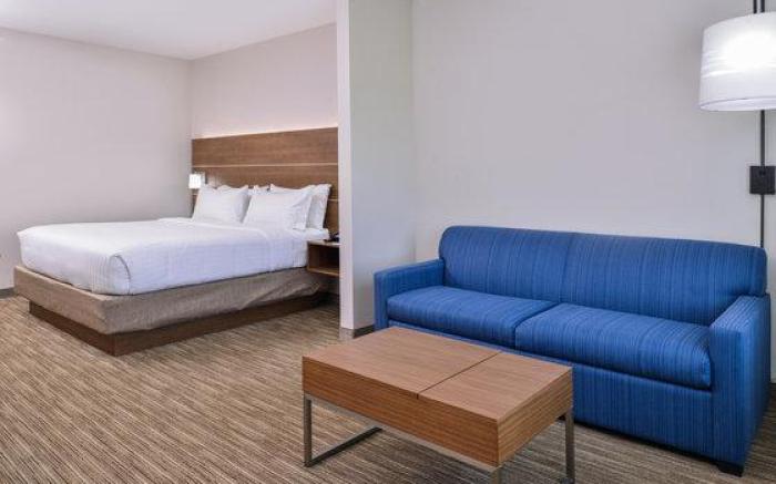 Holiday Inn Express & Suites - Siloam Springs By IHG
