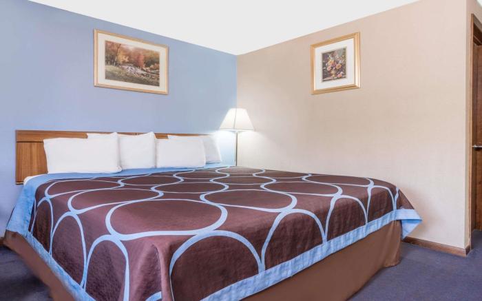 Super 8 By Wyndham Mankato