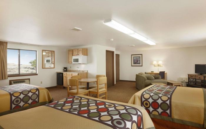 Super 8 By Wyndham Cody