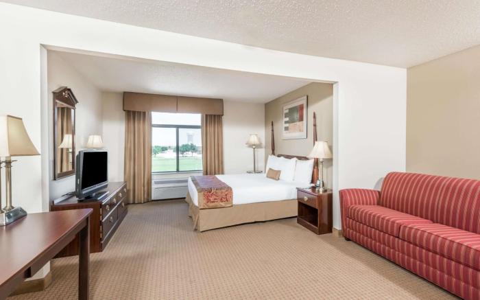 Wingate by Wyndham DFW / North Irving