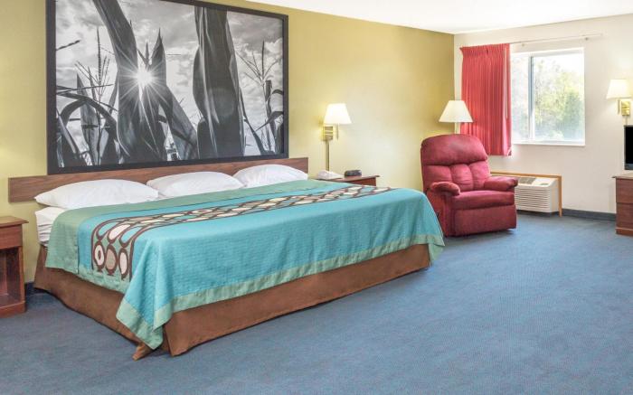 Super 8 By Wyndham Cresco Ia