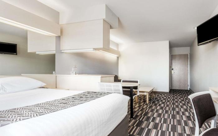 Microtel Inn & Suites by Wyndham Modesto Ceres