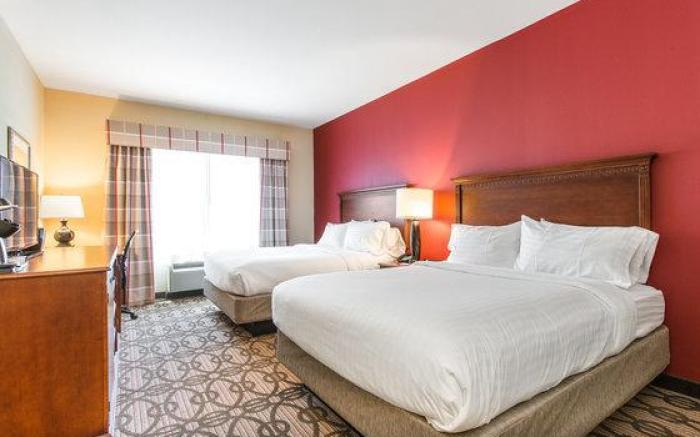Holiday Inn Express Hotel & Suites Lagrange I-85 By IHG