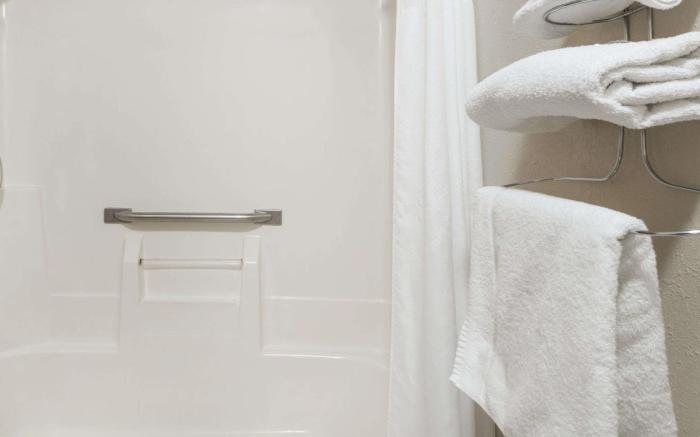 Days Inn by Wyndham Muncie -Ball State University