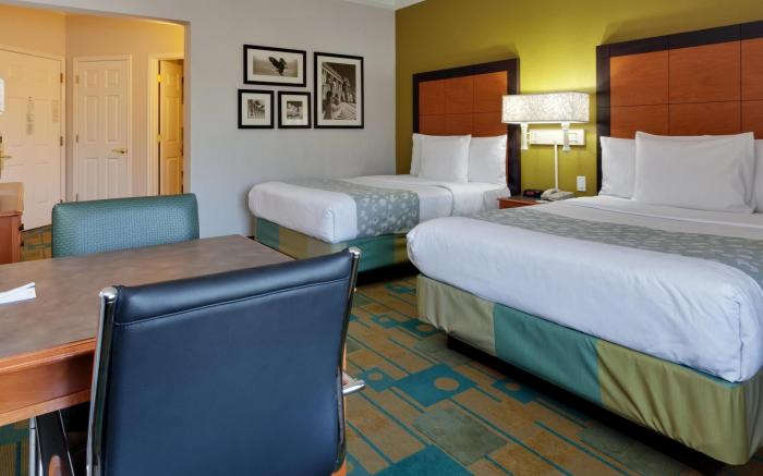 La Quinta Inn & Suites by Wyndham Fremont / Silicon Valley