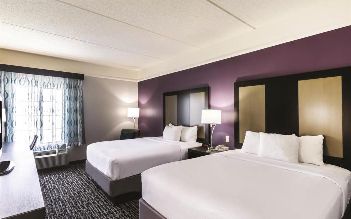 La Quinta Inn & Suites by Wyndham Mission at West McAllen