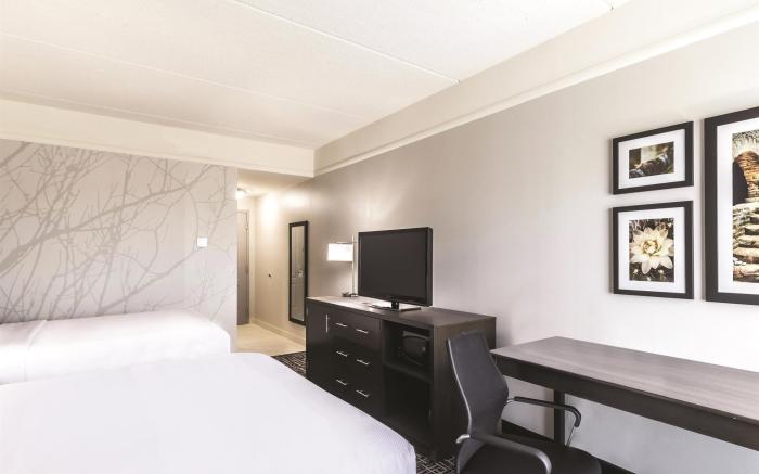La Quinta Inn & Suites by Wyndham Mission at West McAllen