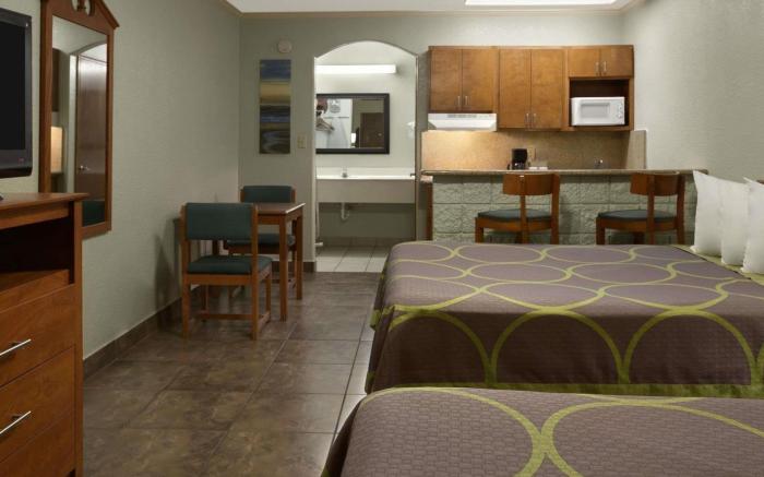 Super 8 By Wyndham South Padre Island