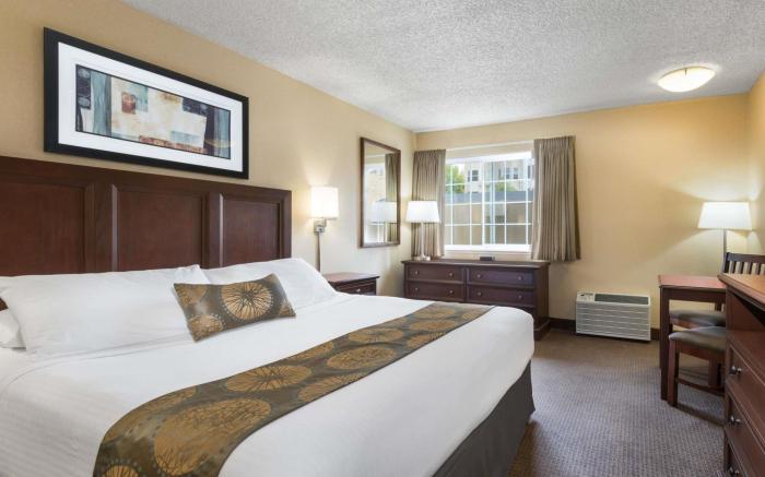 Travelodge by Wyndham San Francisco Bay