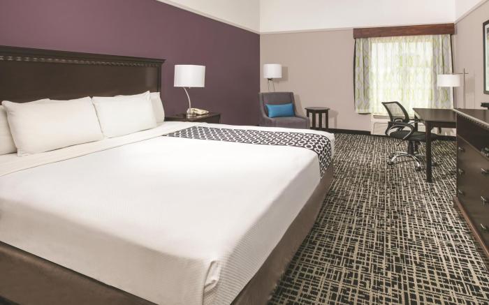 La Quinta Inn & Suites by Wyndham Brownwood
