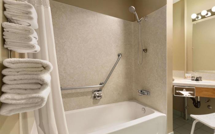 Days Inn by Wyndham Nanaimo