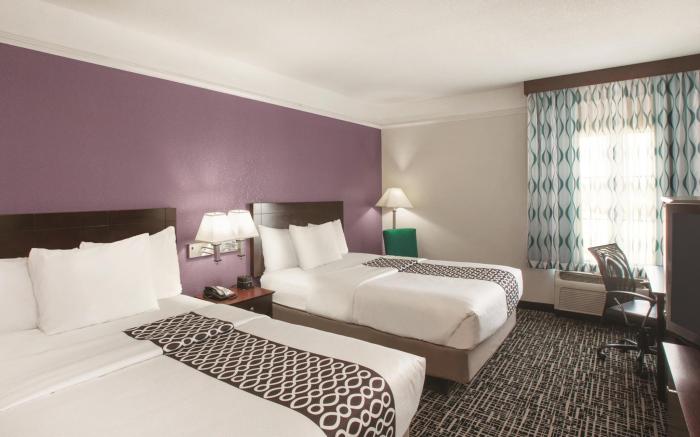 La Quinta Inn & Suites by Wyndham Mansfield TX