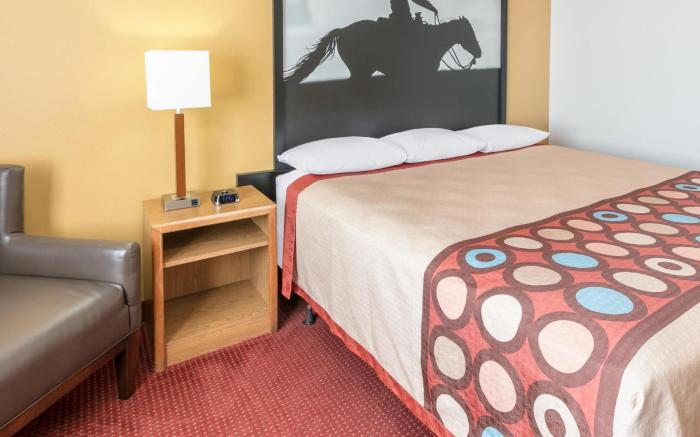Super 8 By Wyndham Grapevine/Dfw Airport Northwest