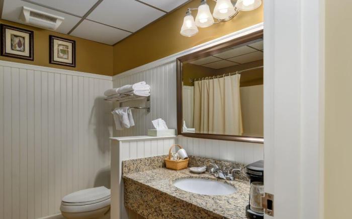 Anchorage Inn and Suites