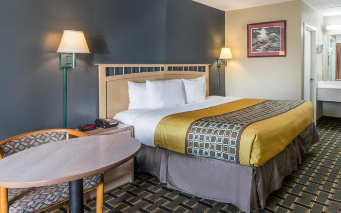 Travelodge by Wyndham Savannah Area/Richmond Hill