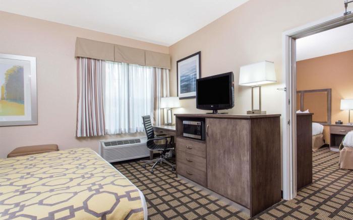 Baymont by Wyndham Plymouth