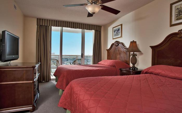 Bahama Sands Luxury Condominiums
