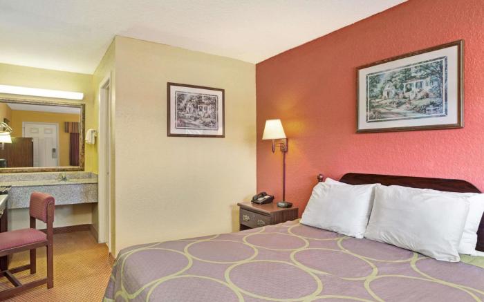 Super 8 By Wyndham La Marque Tx/Texas City Area
