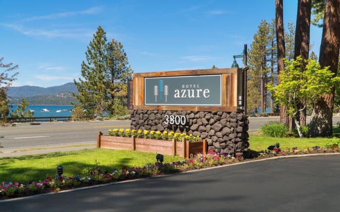 Hotel Azure