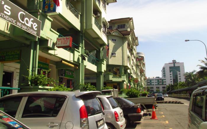 Promenade Service Apartment
