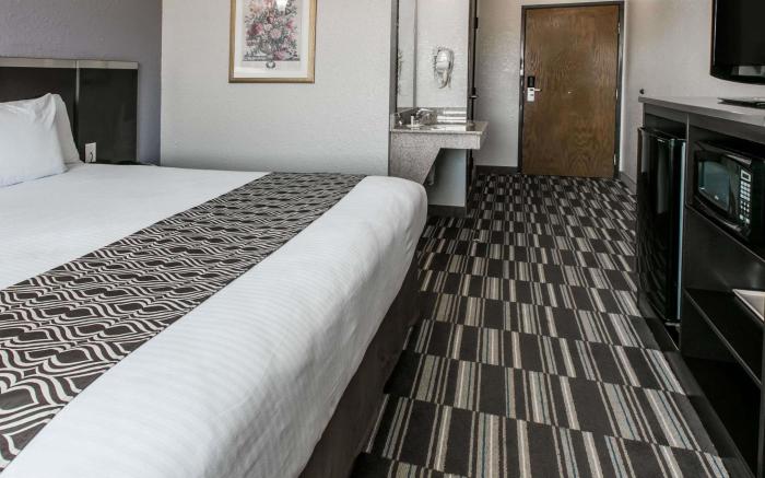 Microtel Inn & Suites by Wyndham Oklahoma City Airport