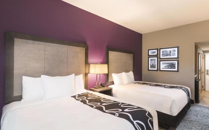 La Quinta Inn & Suites by Wyndham Kennesaw