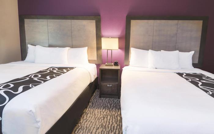 La Quinta Inn & Suites by Wyndham Kennesaw