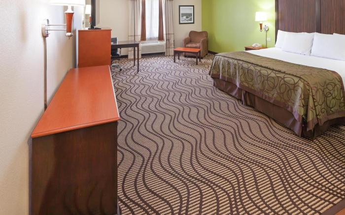 La Quinta Inn & Suites by Wyndham Corpus Christi Airport