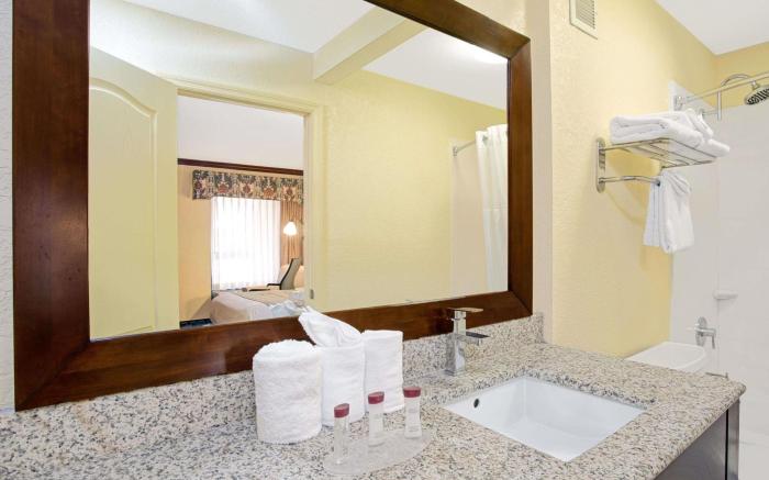 Days Inn by Wyndham Florida City
