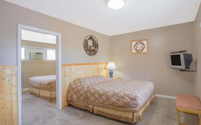 Best Host Inn