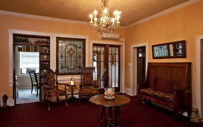 The Frogtown Inn