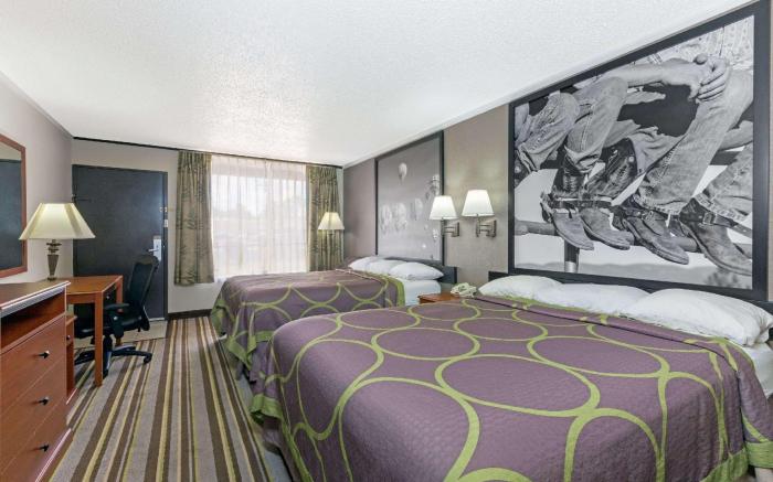 Super 8 By Wyndham Longview/North