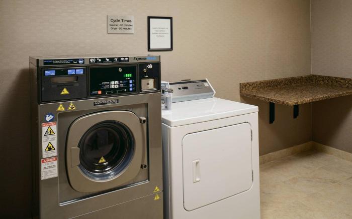 Sonesta Select Kansas City South Overland Park