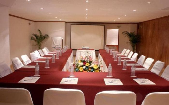 Hotel El Ejecutivo by Reforma Avenue