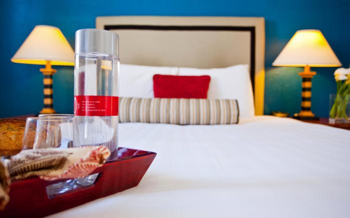 The Alpine Inn & Suites
